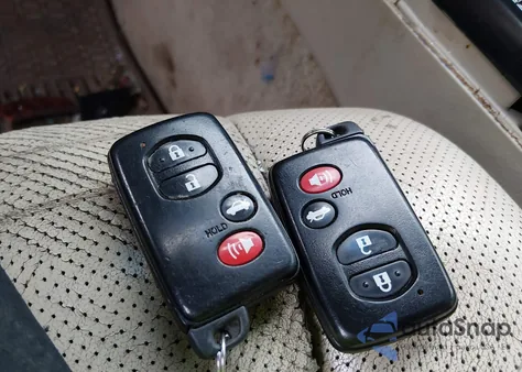 2011 Toyota Avalon Limited from USA, damaged, VIN 4T1BK3DB0BU375779